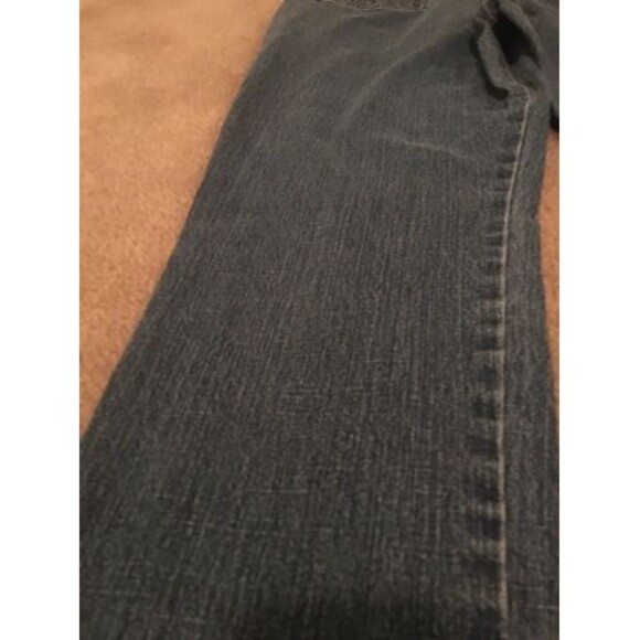 St. John's Bay Women's Jeans Blue Denim Pockets Zip Button Size 16 Short - Picture 6 of 7